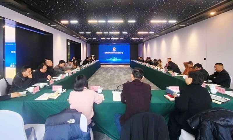 新朝陽6S生物低碳技術(shù)應(yīng)用服務(wù)體系正式亮相，探索綠色農(nóng)業(yè)低碳轉(zhuǎn)型新路徑